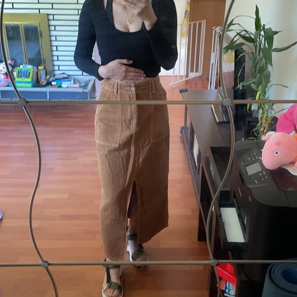 Zara maxi skirt - Picture 2 of 6